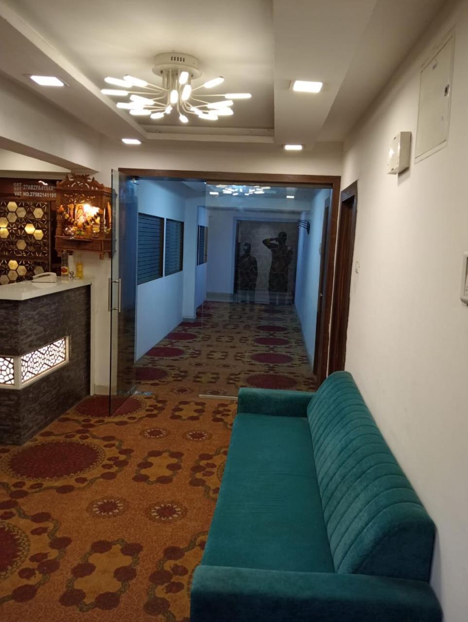 Arsh Executive Inn Dive Exterior foto